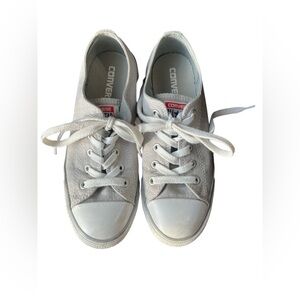 Grey Dainty Converse 🩶